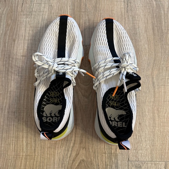 Sorel Women's Kinetic Impact II Lace Sneaker, Sea Salt / Koi, Size 7.5 - Picture 3 of 9